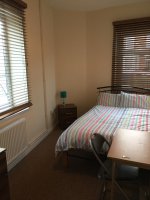 Photo Of Double Room Available in Gorse Hill in Swindon