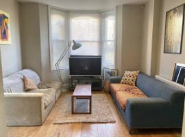 Photo Of Double Room in 3 bed end terrace house in Southwark in Peckham