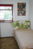 Photo Of Single Room in Suburban Family Home in Southgate