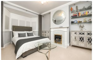Photo Of Clean Double room in spacious house in Romford