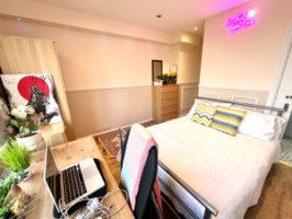 Photo Of Clean DOUBLE Bedroom+Large Ensuite 8 mins walk Bethnal Green in Bethnal Green