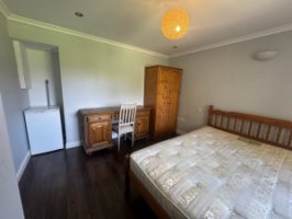 Photo Of * Ensuite Available* in St Albans