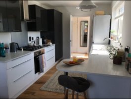 Photo Of Comfortable double available in Ancaster