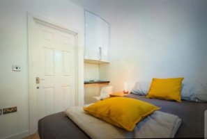 Photo Of 1 ROOM IN SHARED HOUSE AVAILABLE IMMEDIATELY in Leeds