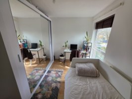 Photo Of Double room for rent in spacious sharing house in Ealing