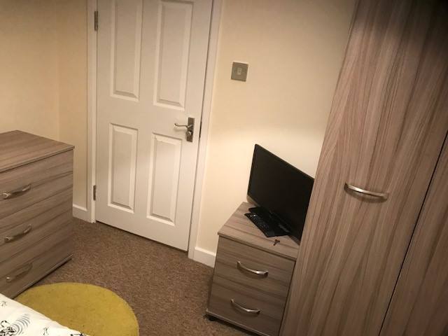Photo 3 Of Luxury En-Suite Rooms in SN1 Area
