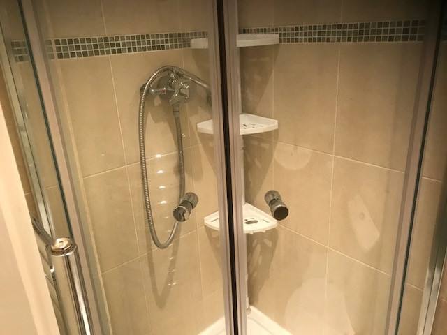 Photo 4 Of Luxury En-Suite Rooms in SN1 Area
