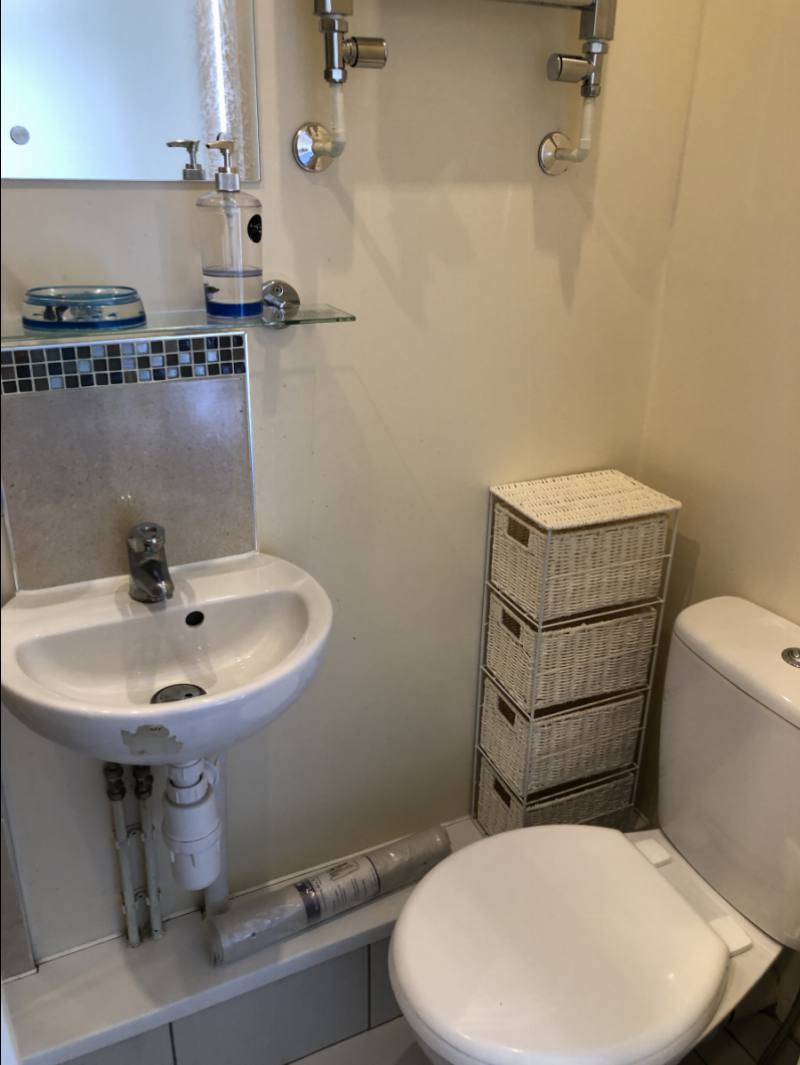 Photo 8 Of Luxury En-Suite Rooms in SN1 Area