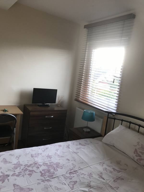 Photo 2 Of DOUBLE EN-SUITE ROOM - GREAT LOCATION