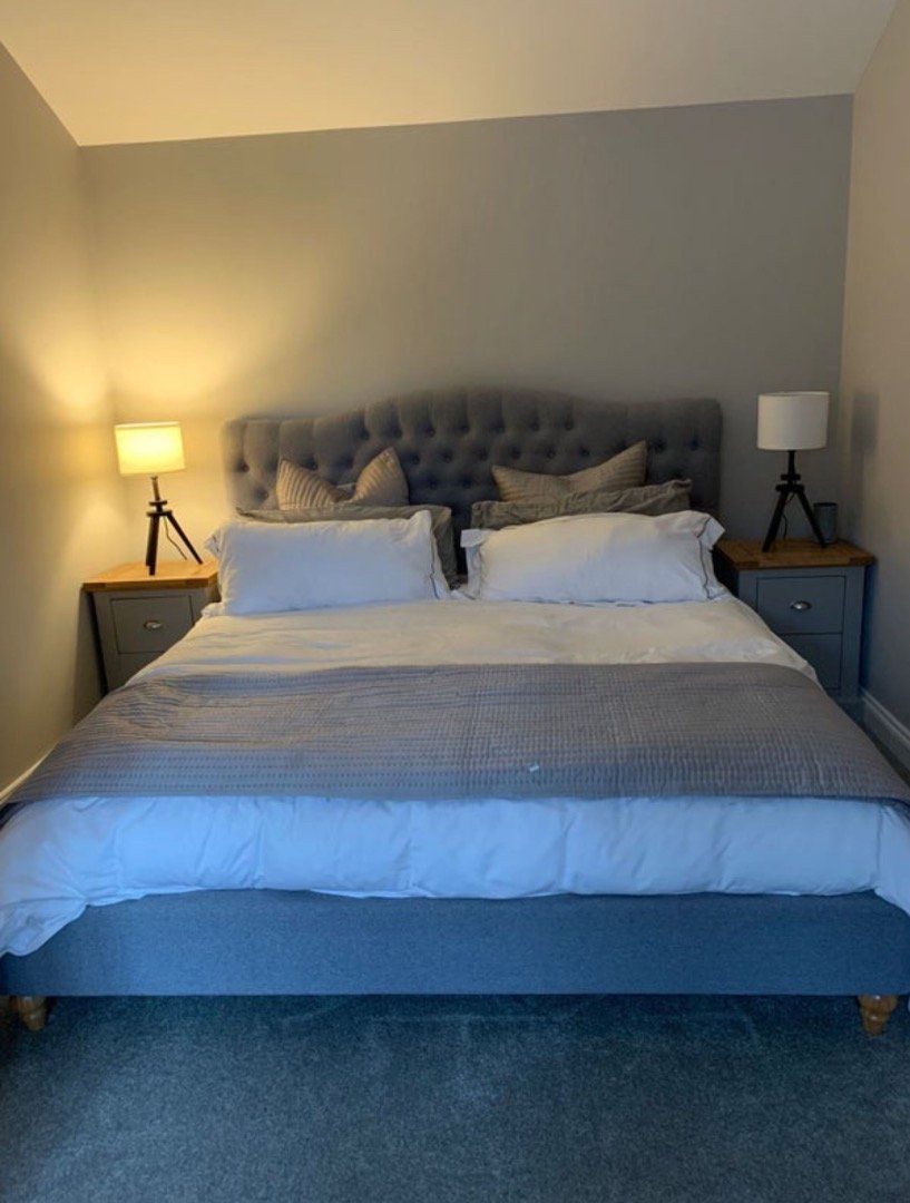 Beautiful 1 bedroom flint cottage in Soberton Heath, Hampshire. Rooms