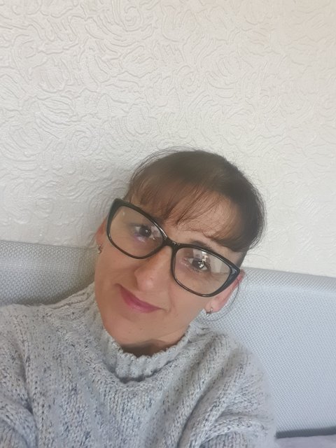 Helen jonas's Profile Image